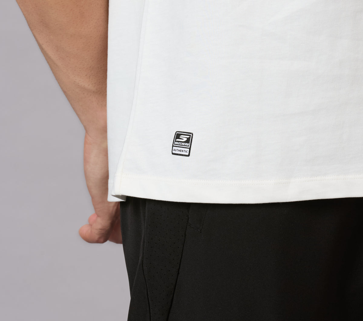 MI: Distressed Graphic Men's T-shirt - MI Shop